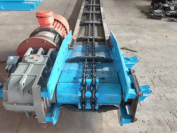 刮板输送机